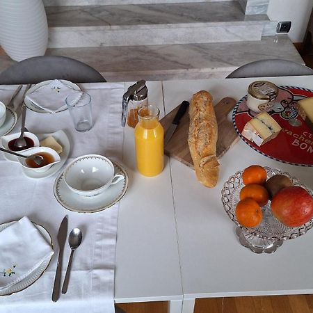 Chambres D'Hotes Le Relais Globe Trotteur Montaigu  Zewnętrze zdjęcie