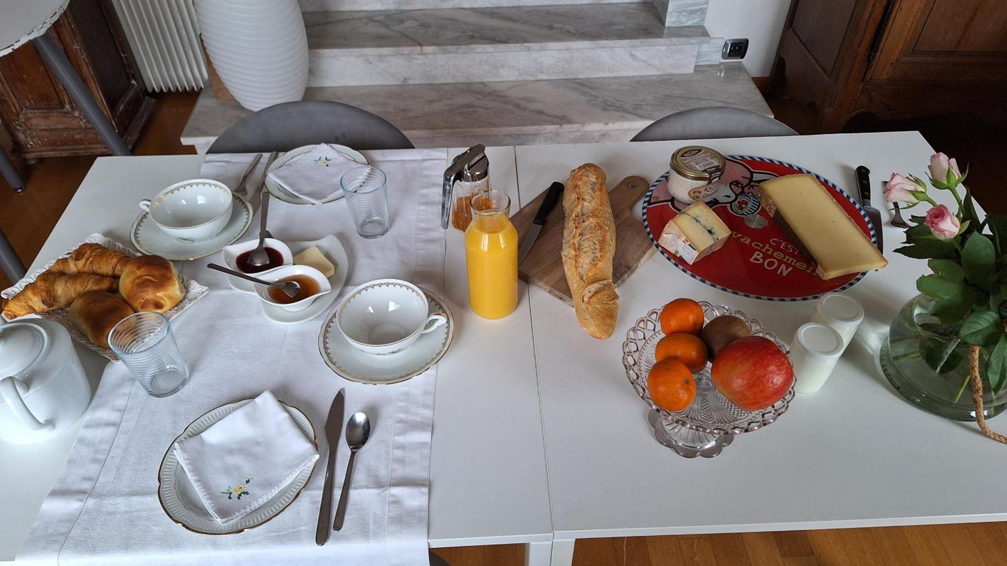 Chambres D'Hotes Le Relais Globe Trotteur Montaigu  Zewnętrze zdjęcie
